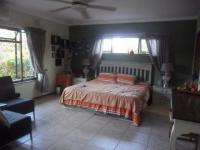 Main Bedroom - 32 square meters of property in Glenmore (KZN)