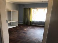 Bed Room 1 - 11 square meters of property in Casseldale