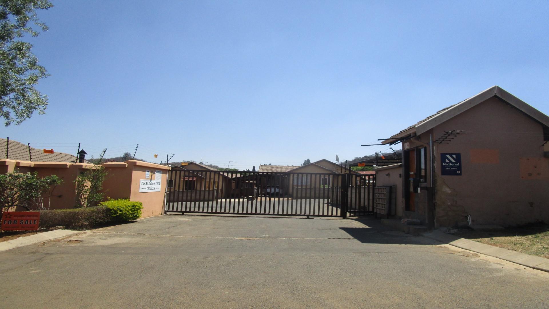 Front View of property in Naturena