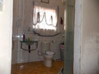 Bathroom 1 - 4 square meters of property in Klipspruit West