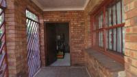 Spaces - 8 square meters of property in Klipspruit West