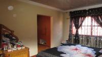 Main Bedroom - 12 square meters of property in Klipspruit West