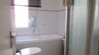 Bathroom 3+ - 5 square meters of property in Midrand