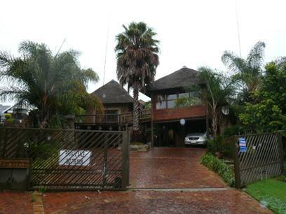 4 Bedroom House for Sale For Sale in Moreletapark - Home Sell - MR33296