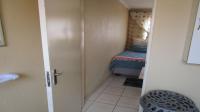 Main Bathroom - 5 square meters of property in Roodekop