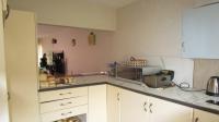 Kitchen - 10 square meters of property in Windsor East