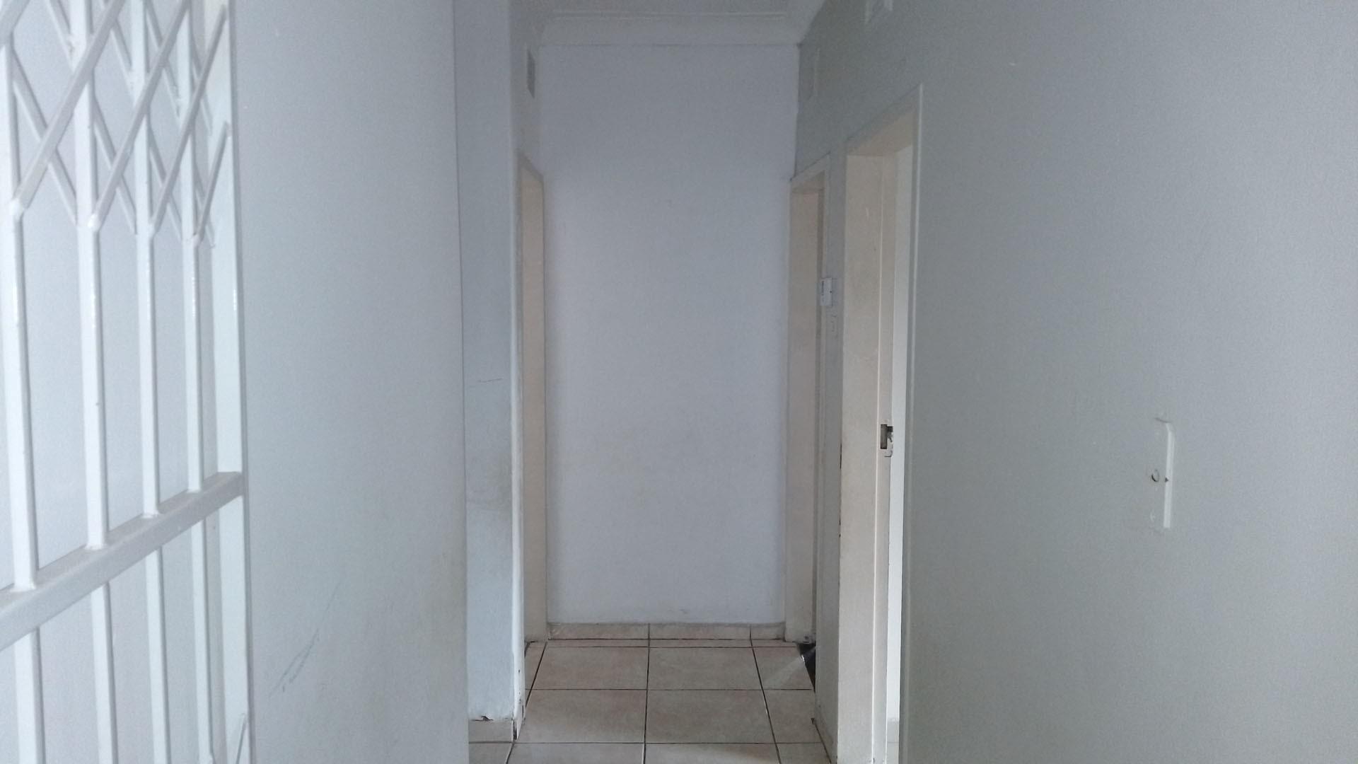 Spaces - 6 square meters of property in Berea West 