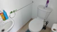 Main Bathroom - 2 square meters of property in Berea West 