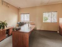 Dining Room of property in Faerie Glen