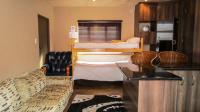 Lounges - 51 square meters of property in Bulwer (Dbn)