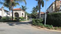 Front View of property in Amorosa