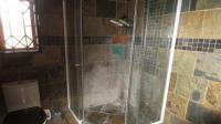 Bathroom 1 - 7 square meters of property in Brackendowns