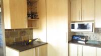 Kitchen - 16 square meters of property in Brackendowns