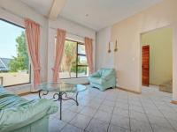 Lounges - 22 square meters of property in Quellerina