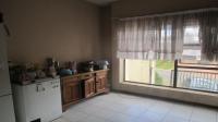 Kitchen - 15 square meters of property in Quellerina