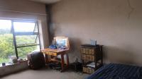 Bed Room 1 - 17 square meters of property in Quellerina