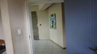 Bed Room 1 - 17 square meters of property in Quellerina
