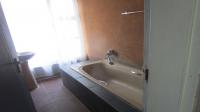 Bathroom 1 - 16 square meters of property in Quellerina