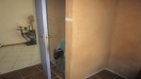 Bathroom 1 - 16 square meters of property in Quellerina