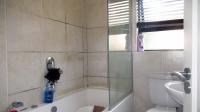 Bathroom 1 - 4 square meters of property in Noordhang