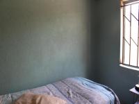 Bed Room 2 - 9 square meters of property in Protea North