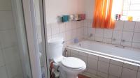 Bathroom 1 - 6 square meters of property in Willowbrook