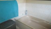 Bathroom 1 - 4 square meters of property in Witfield