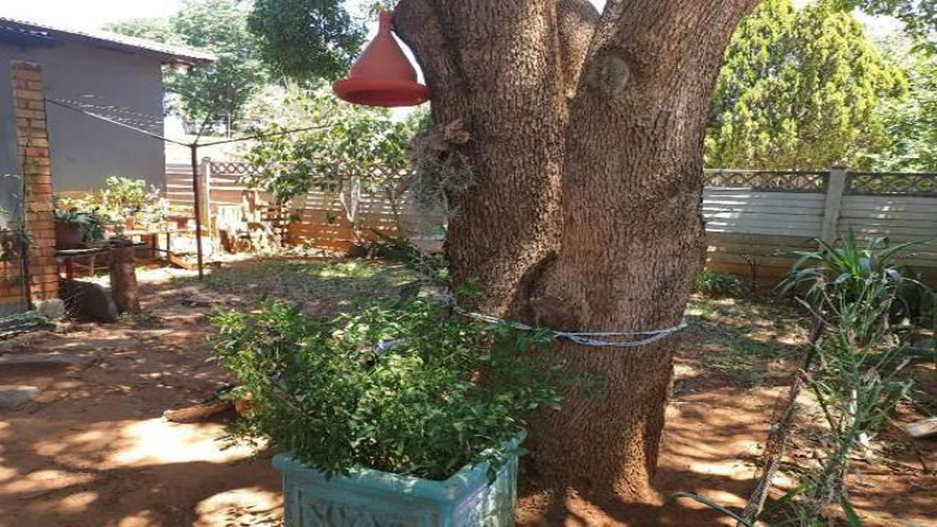 Front View of property in Rustenburg Oos-Einde