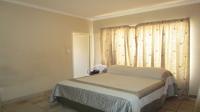 Main Bedroom - 15 square meters of property in Waterval East