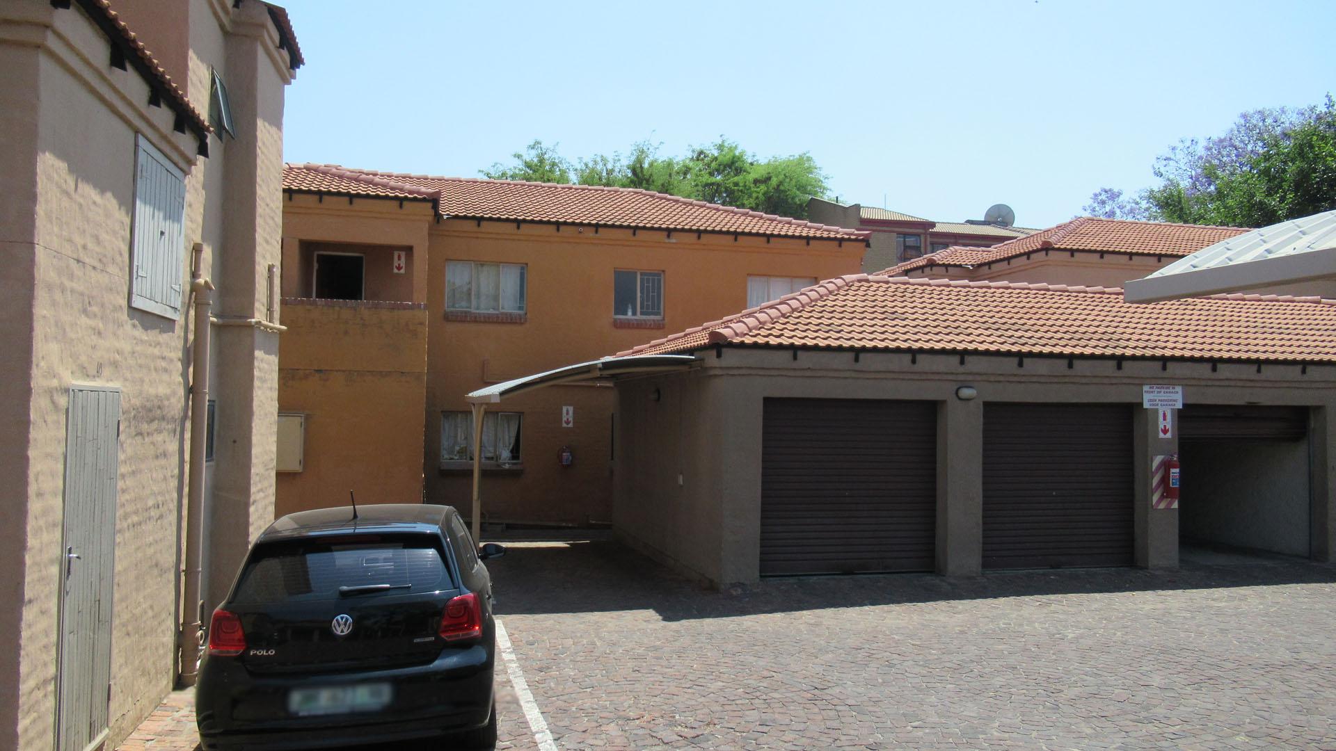 Front View of property in Rustenburg