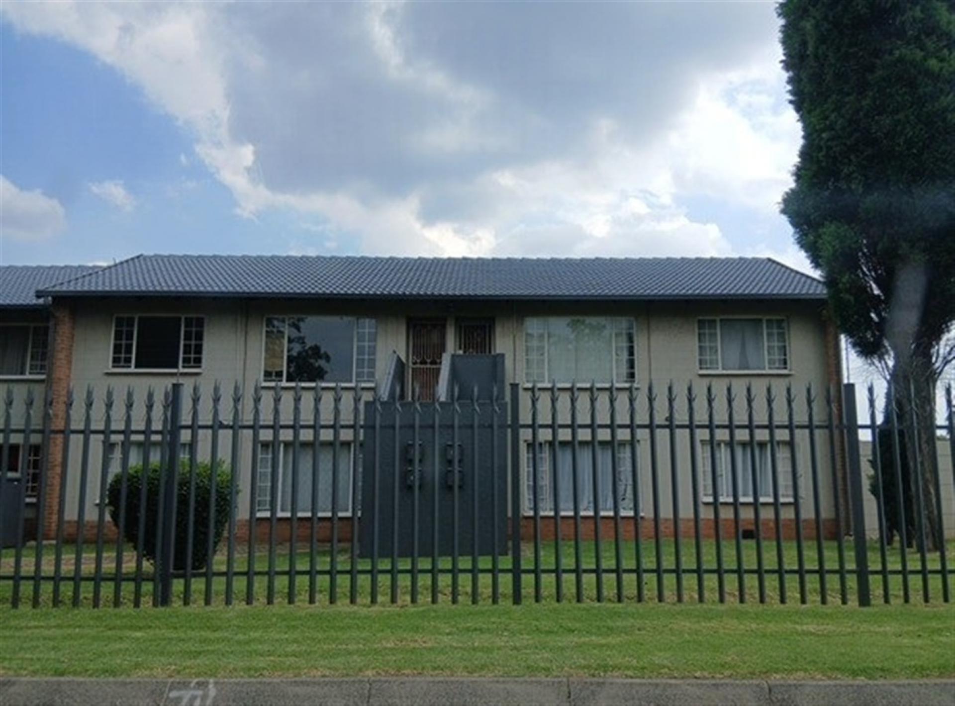Front View of property in Boksburg