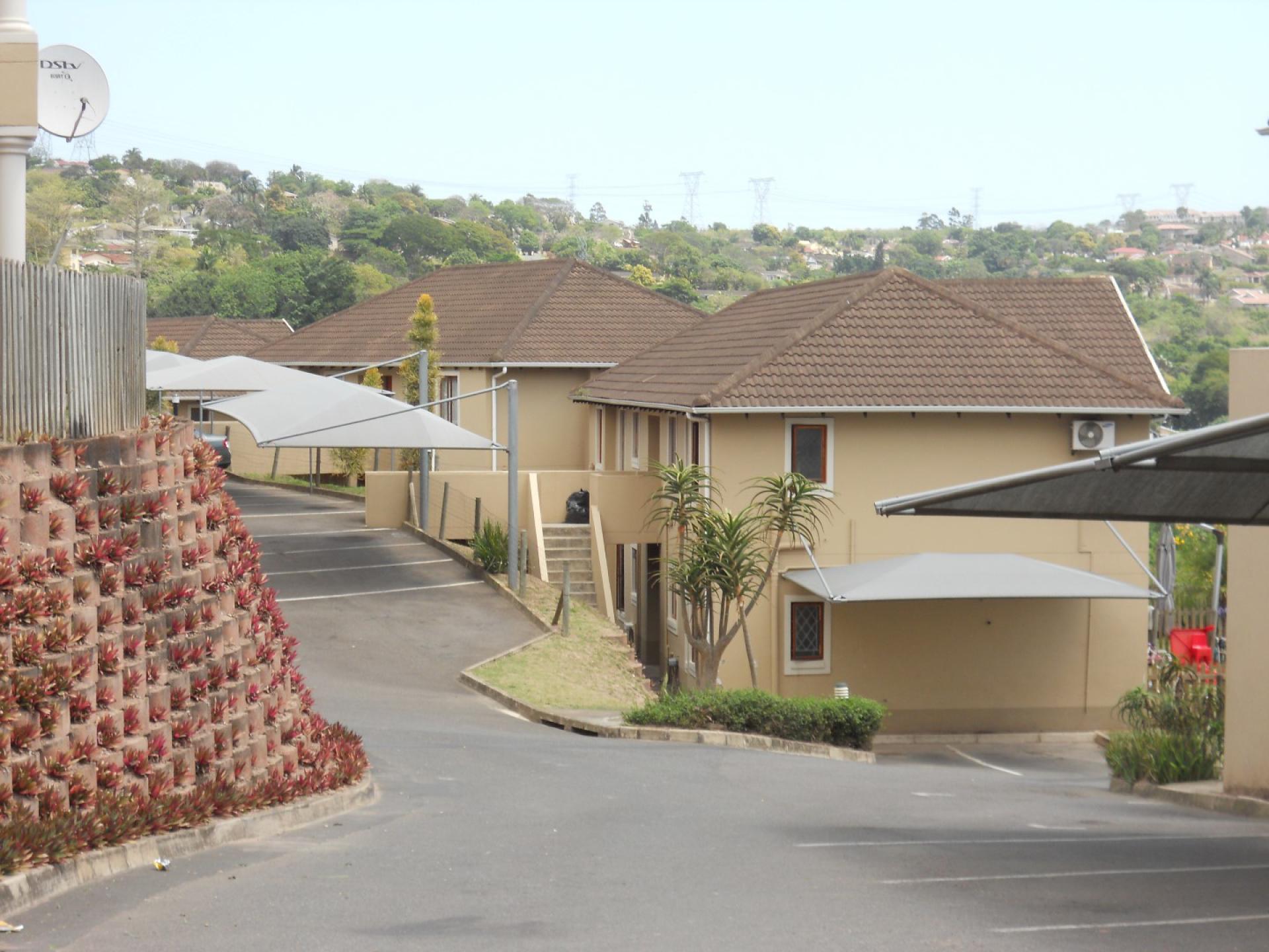 Front View of property in Caversham Glen