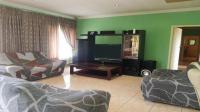 Lounges - 30 square meters of property in Riamarpark