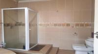 Main Bathroom - 12 square meters of property in Riamarpark