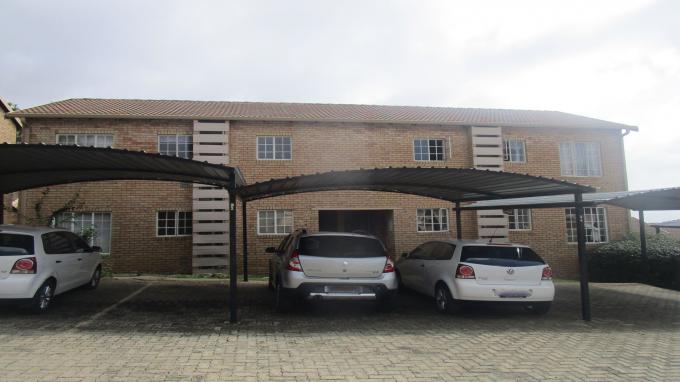 2 Bedroom Sectional Title for Sale For Sale in Northgate (JHB) - Private Sale - MR337404