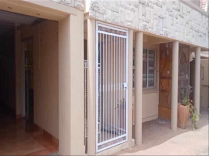 Standard Bank SIE Sale In Execution 3 Bedroom House for Sale in Crawford - MR337758