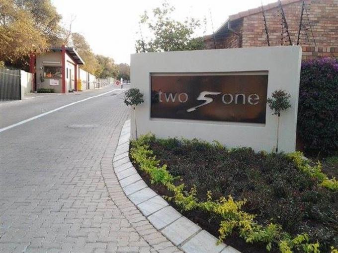 1 Bedroom Apartment for Sale For Sale in North Riding A.H. - MR337764