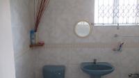 Bathroom 1 - 5 square meters of property in Tongaat