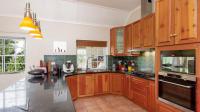Kitchen - 14 square meters of property in Grabouw