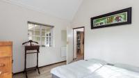 Bed Room 1 - 15 square meters of property in Grabouw