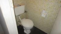 Guest Toilet - 5 square meters of property in Berton Park