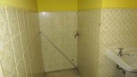 Bathroom 1 - 6 square meters of property in Berton Park