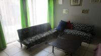 Lounges - 19 square meters of property in Berton Park