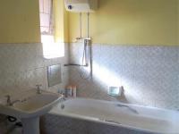 Bathroom 1 - 6 square meters of property in Berton Park