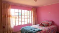 Bed Room 2 - 12 square meters of property in Tlhabane West