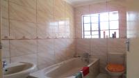 Bathroom 1 - 5 square meters of property in Tlhabane West