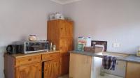 Kitchen - 10 square meters of property in Tlhabane West
