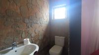 Bathroom 1 - 4 square meters of property in The Orchards