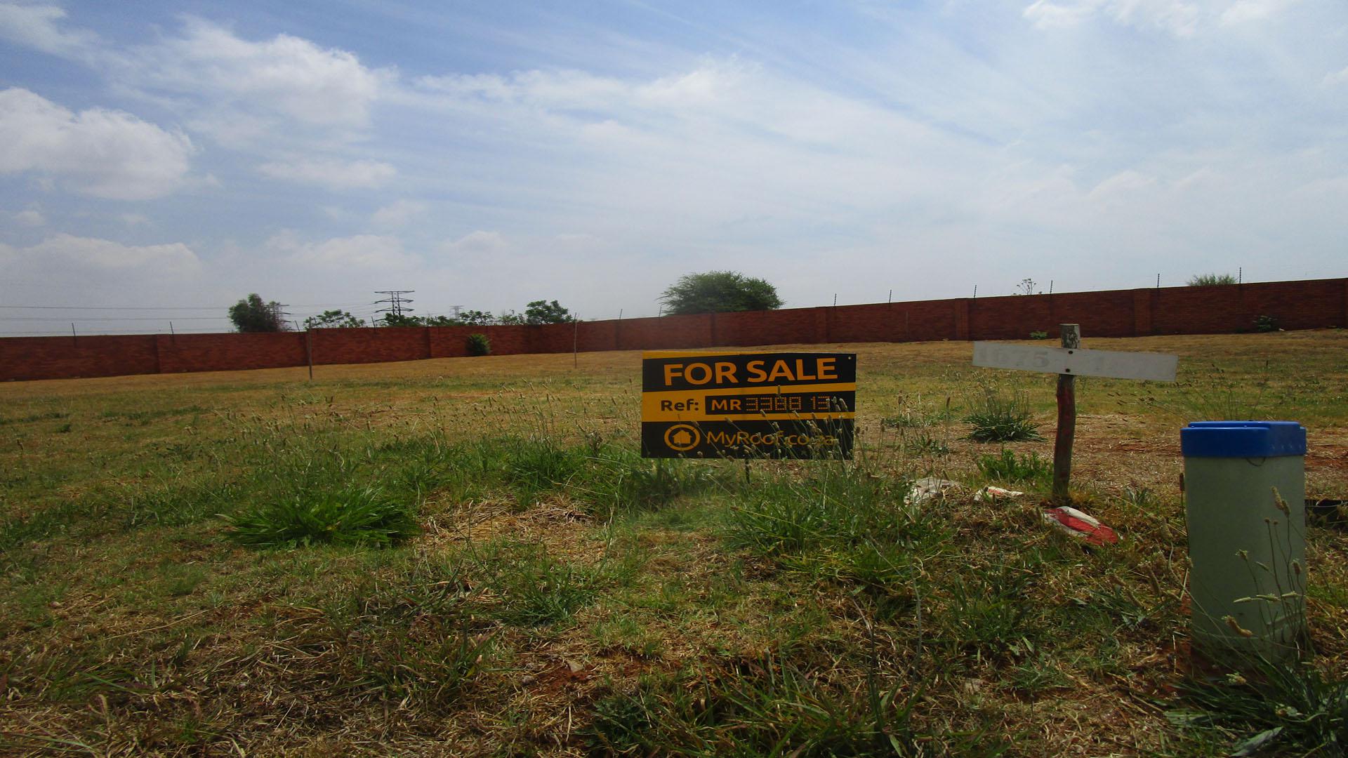 Front View of property in Strubenvale