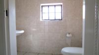 Guest Toilet - 2 square meters of property in Tasbetpark